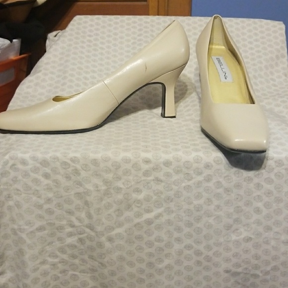 Shoes - Picture 1 of 2
